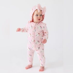 Posh Peanut x Hello Kitty Hooded Terry Romper- 3-6 mo.
 Like New